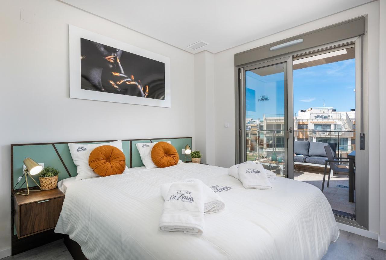Ferienwohnung La Zenia Cocoon - Luxury Penthouse With Jacuzzi, 2 Pools, Indoor Heated Pool, Sauna, Gym, Playstation Dehesa de Campoamor  Exterior foto