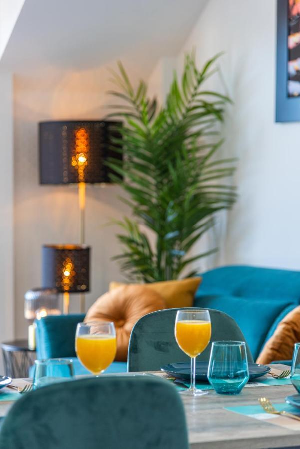 Ferienwohnung La Zenia Cocoon - Luxury Penthouse With Jacuzzi, 2 Pools, Indoor Heated Pool, Sauna, Gym, Playstation Dehesa de Campoamor  Exterior foto