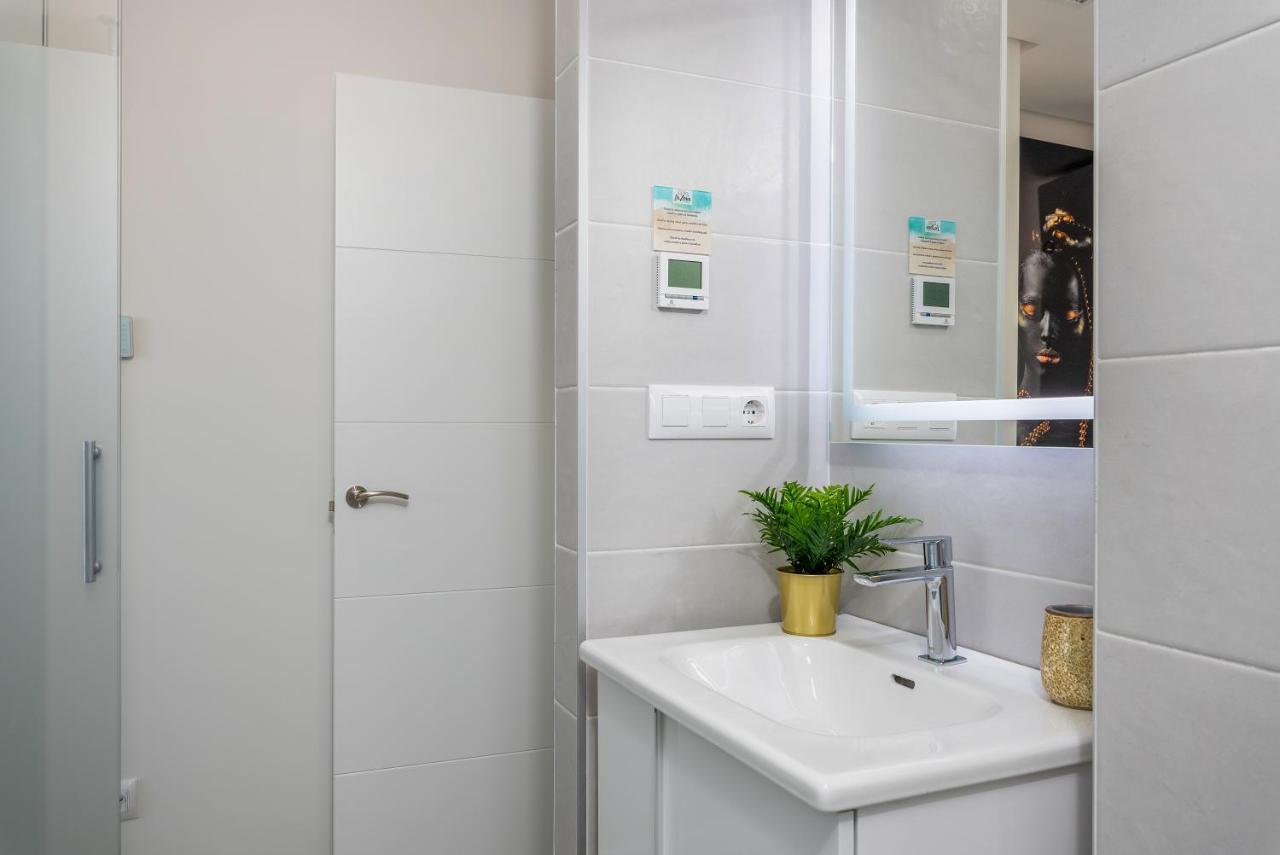 Ferienwohnung La Zenia Cocoon - Luxury Penthouse With Jacuzzi, 2 Pools, Indoor Heated Pool, Sauna, Gym, Playstation Dehesa de Campoamor  Exterior foto