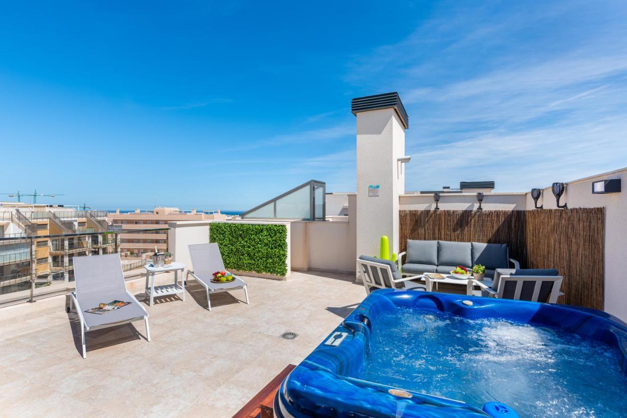Ferienwohnung La Zenia Cocoon - Luxury Penthouse With Jacuzzi, 2 Pools, Indoor Heated Pool, Sauna, Gym, Playstation Dehesa de Campoamor  Exterior foto