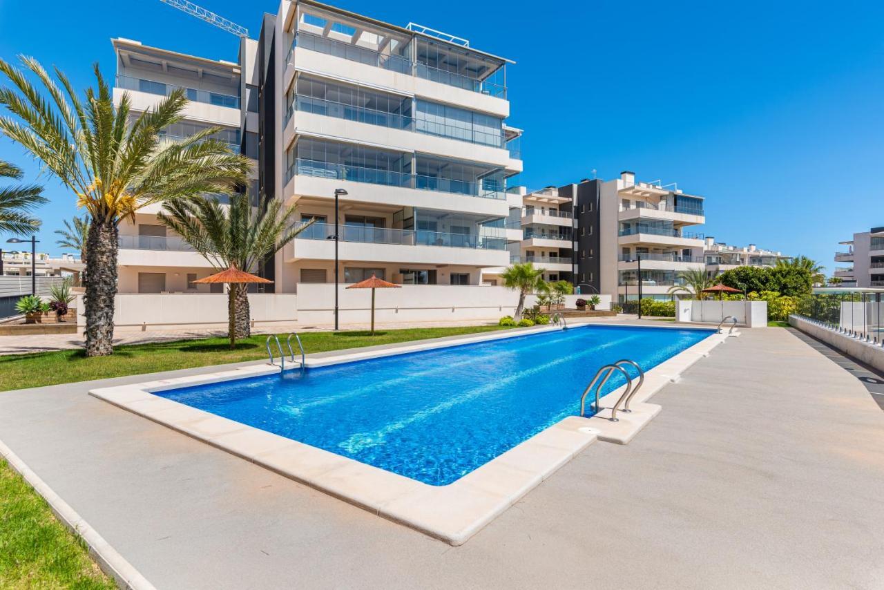 Ferienwohnung La Zenia Cocoon - Luxury Penthouse With Jacuzzi, 2 Pools, Indoor Heated Pool, Sauna, Gym, Playstation Dehesa de Campoamor  Exterior foto